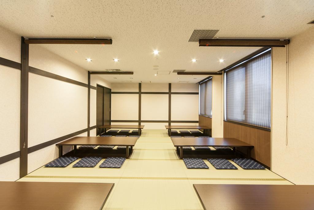 dining Hotel Mystays Premier Kanazawa japan