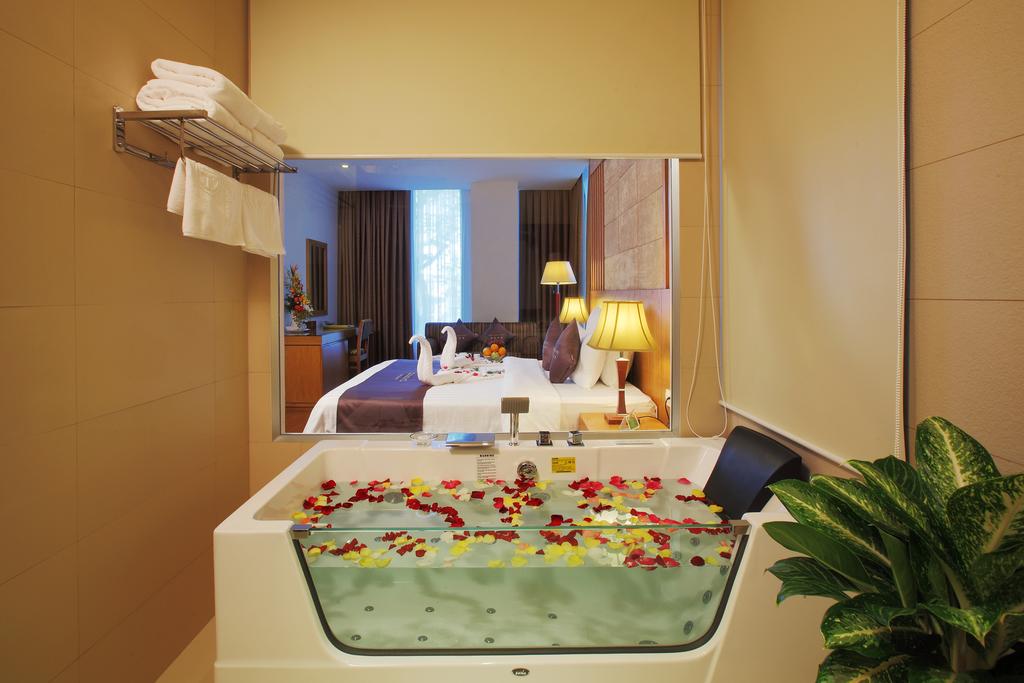 edenstar saigon hotel vietnam 2