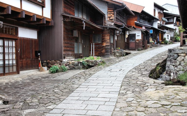 Magome Street nakasendo way japan