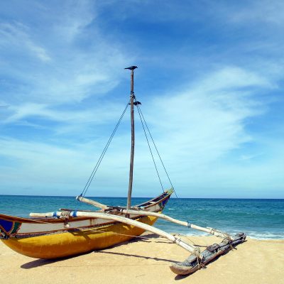 beach boat sri lanka